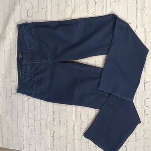 Nydj Marilyn straight jeans size 8 petite